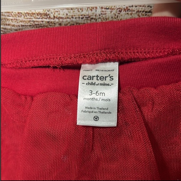 🆕 Carters Festive Baby Onesie with Red Tutu Pants size 3-6 months - Picture 8 of 8